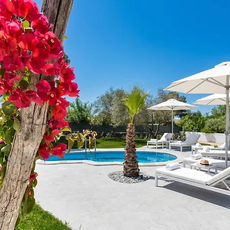 Clicksardegna Asaje Ad Con Piscina Ad Uso Esclusivo Chalet Alguer
